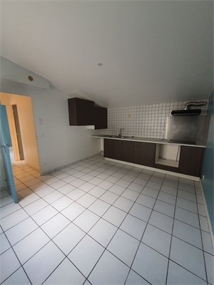 appartement à la location -   77000  VAUX-LE-PENIL, surface 35 m2 location appartement - APR723974